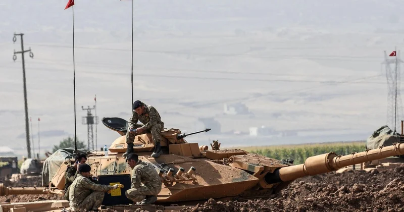 Türkiyə Mosul yaxınlığındakı hərbi bazanı mərhələli şəkildə İraqa təhvil verəcək