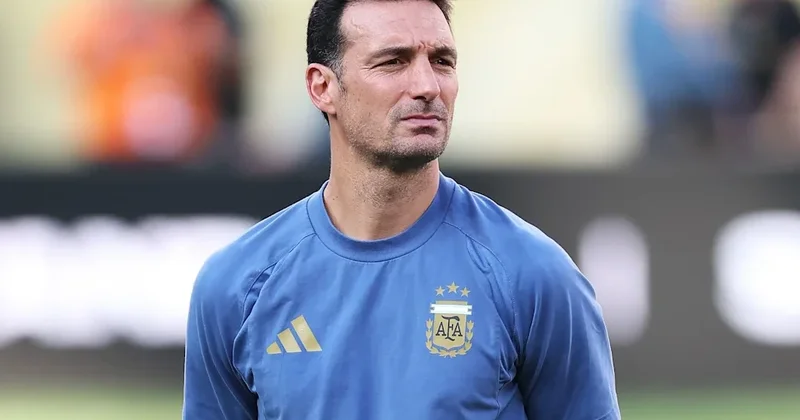 Skaloni Argentina ilə yeni müqaviləyə yaxındır