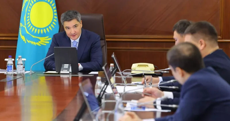 Бектенов: Мощность трех НПЗ Казахстана планируют увеличить до 28,8 млн тонн