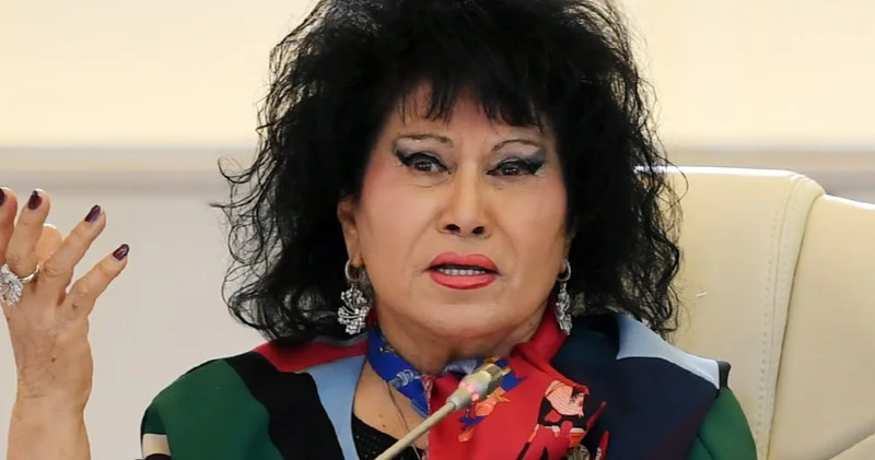 Zeynəb Xanlarova əməliyyat olundu