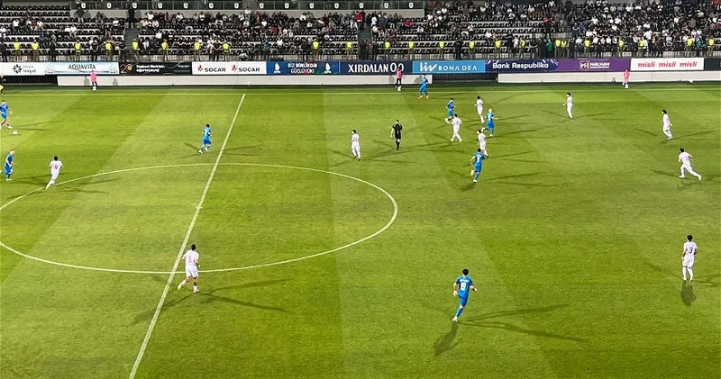 LIVE: Азербайджан ведет в матче с Таджикистаном