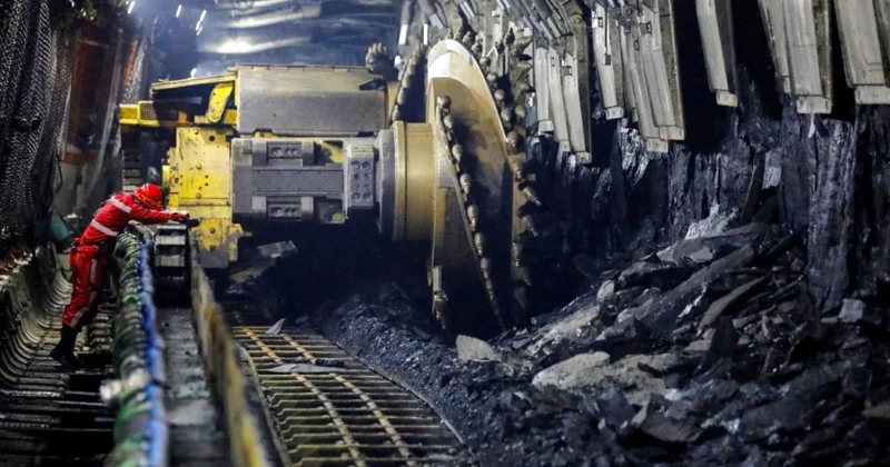 Çin hökuməti ölkənin bütün ərazisində neft və nadir metallar axtarır