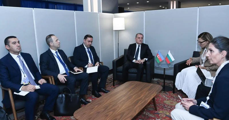 Азербайджан и Болгария обсудили расширение поставок газа ФОТО