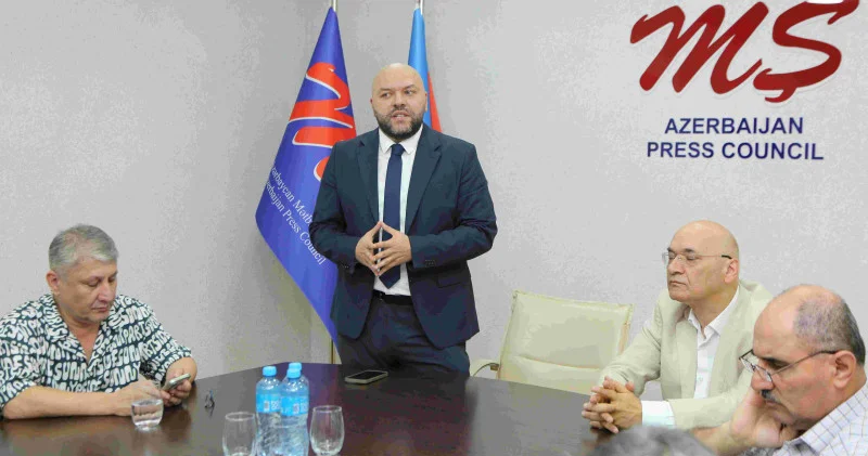 Mətbuat Şurasında “süni intellekt və media” mövzusunda tədbir keçirildi FOTOLAR