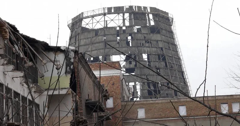 “Atəşkəs var” deyən Tramp, “razılaşma yoxdur” deyən Zelenski Ukraynada nə baş verir? KONKRET
