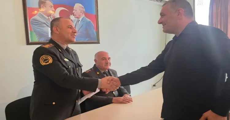2 Türkiyə vətəndaşı azadlığa buraxıldı FOTO