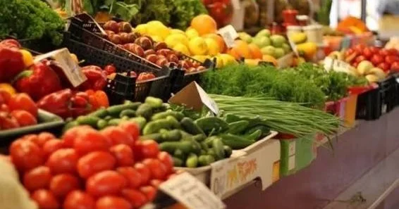 Marketlər fermerdən 50 qəpiyə aldığını 2 manata satır SƏBƏBLƏR