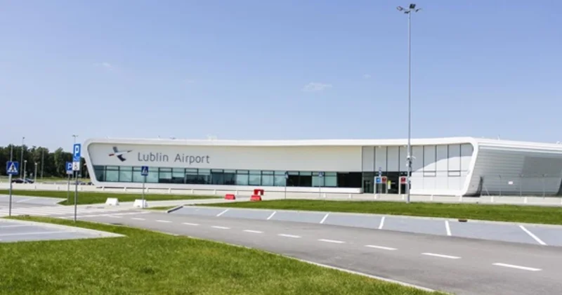 Polşadakı Lublin və Rzeszow hava limanları hərbçilərin tələbi ilə bağlanıb