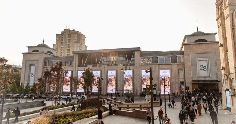 “28 Mall”un qarşısında skuterdən yıxılmışdı, öldü