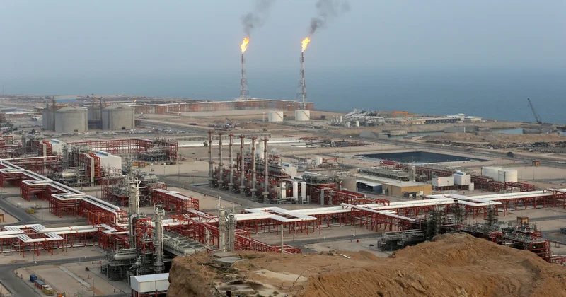 KİV: İran Cənubi Pars qaz yatağının zədələnmiş gücünün 50% ni bərpa edib