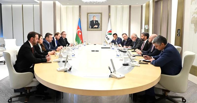SOCAR “Karpowership” şirkəti ilə beynəlxalq bazarlarda birgə fəaliyyət imkanlarını müzakirə edib