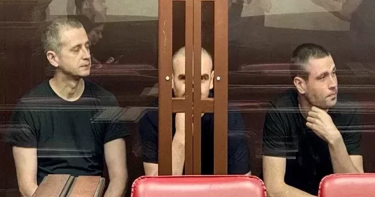 В России ужесточили приговор автору граффити в поддержку азербайджанцев
