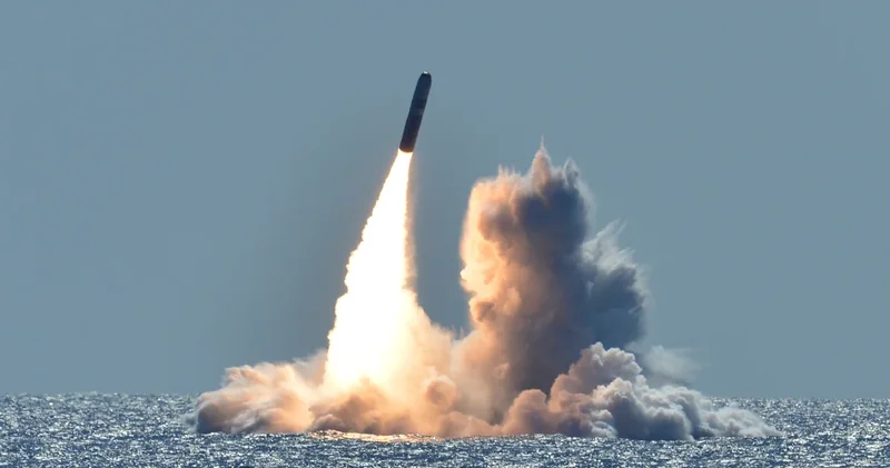 США испытали корпус перспективной термоядерной боеголовки W93