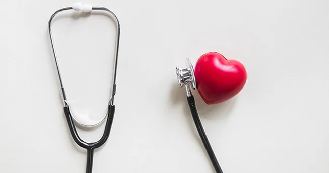 Müntəzəm qan verən şəxslərdə infarkt və insult riskinə donor olmayanlarla müqayisədə daha az rast gəlinir