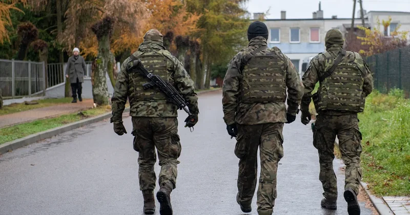 Polşa ordusuna aid gizli sənədlər zibillikdə tapıldı