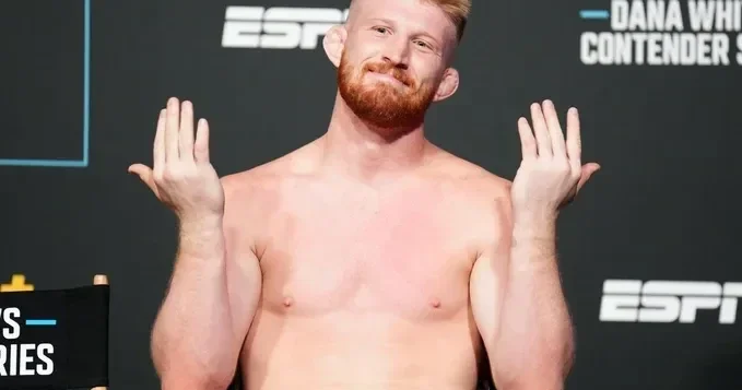 “Məsələ həll olunub” Tramp UFC döyüşçüsünə Ağ Evdə döyüş sözü verib