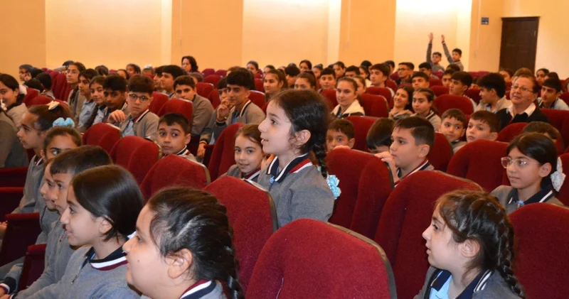 Uşaq Hüquqları Aylığı çərçivəsində Naftalanda hüquqi maarifləndici tədbir keçirilib