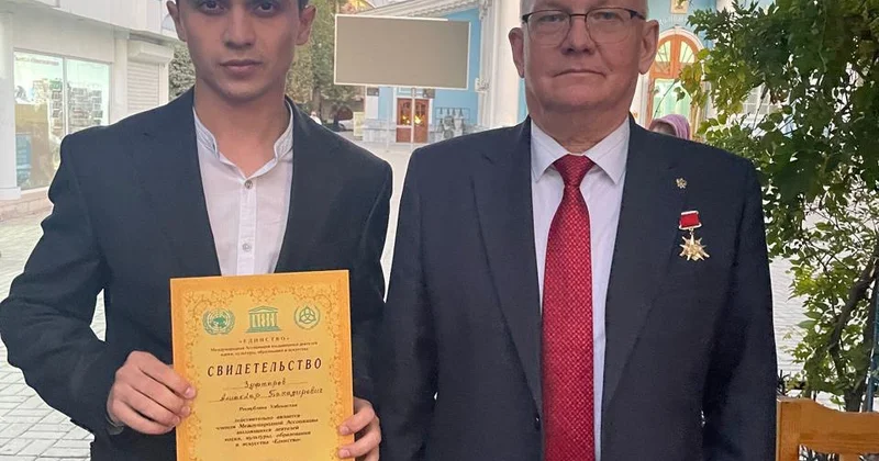 Daşkənddə keçirilən konfransda soydaşımız yüksək ada layiq görülüb