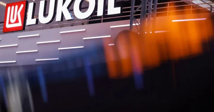 ABŞ Rosneft və Lukoil u qara siyahı ya saldı
