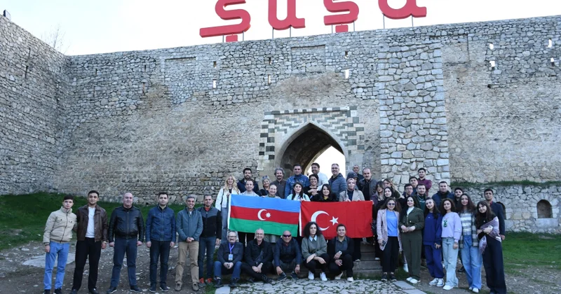 Beynəlxalq konfransın iştirakçıları üçün Şuşa Xankəndi turu təşkil olunub