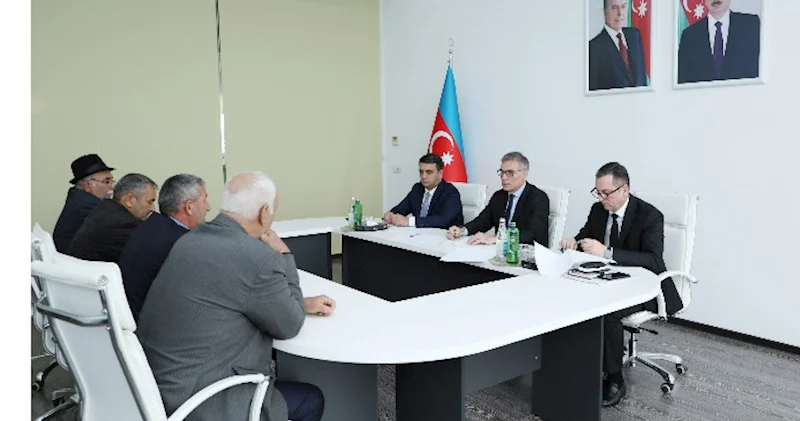 Azəriqaz İB nin baş direktoru Sabirabad rayonunda vətəndaş qəbulu keçirib FOTOLAR