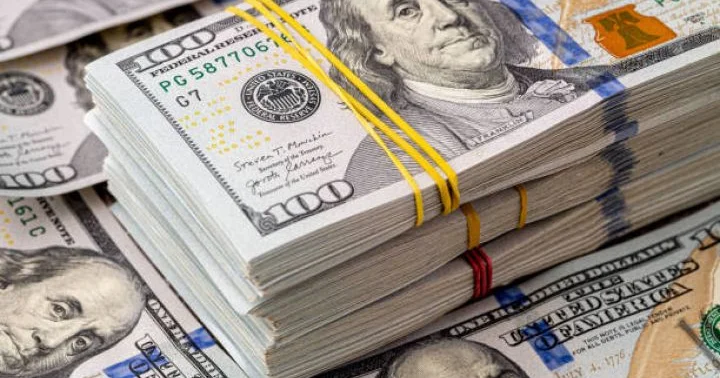 9 ayda hərraclarda 4 milyard 350,3 milyon dollar satmışıq