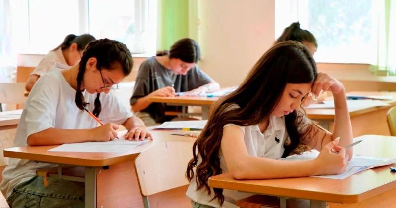 Gələn il qəbul planında dövlət sifarişli yerlər ARTACAQ RƏSMİ