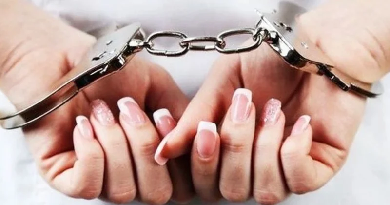 Bakıda tibb bacısı vətəndaşın evini qarət etdi