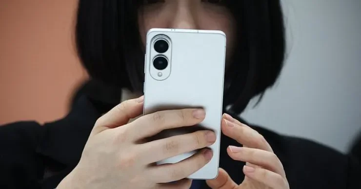 Samsung Galaxy S26 Ultranın kamerası bu telefondakına bənzəyəcək