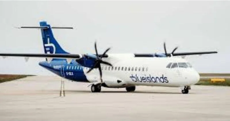 Рейс Blue Islands экстренно сел из за подозрительных звуков в двигателе