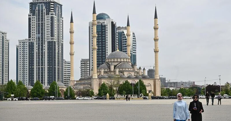 Çeçenistanda hicabsız qadınlarla danışıqlar aparılacaq