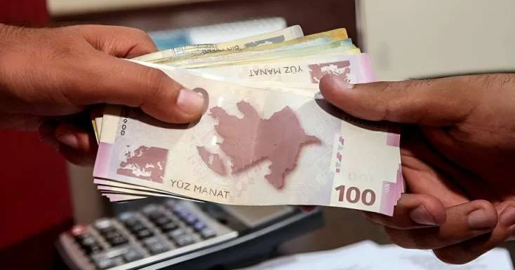 1000 manat maaşa 30 manat artım olunsun TƏKLİF
