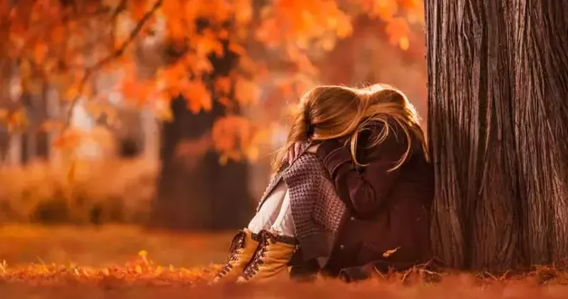 Günəş azaldıqca depressiya artır: Bu əlamətlər həftələrlə davam edə bilər