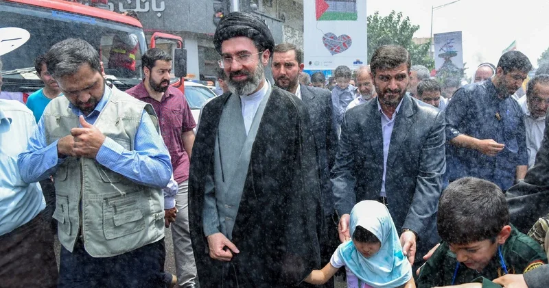 ABŞ nin məqsədi İranda hakimiyyəti dəyişməkdir Azad Məsiyev