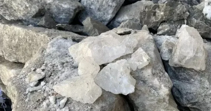 Naxçıvan duzu ilə bağlı şok iddia: “Qayaları üyüdüb satırlar” Foto/Video KONKRET