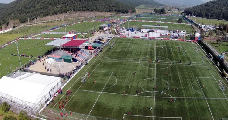 Qubada futbol akademiyası üçün kompleks tikiləcək Altınordu nun təcrübəsindən yararlanacaqlar