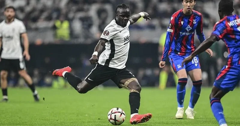 Beşiktaş Kristal Pelas ı məğlub edə bilmədi və oktyabrın 22 də keçirilən Avropa Liqasının digər oyunlarının nəticələri
