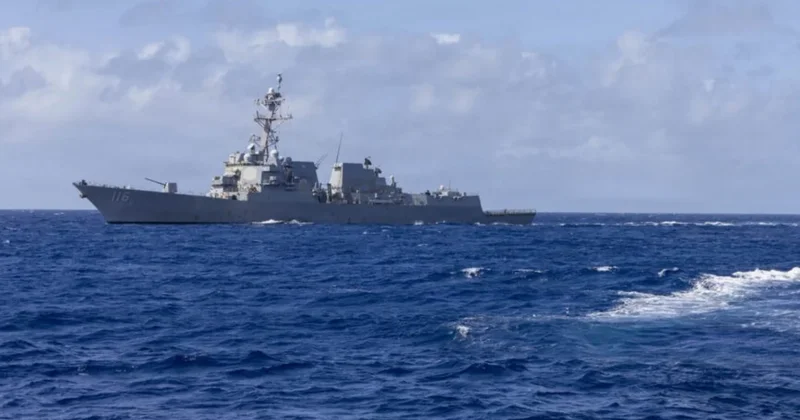 ВМС США заключили контракт для внедрения ИИ на своих эсминцах