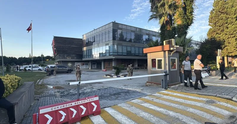 Türkiyədə daha 34 bələdiyyə üzvü həbs edildi