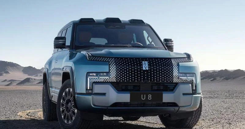 Полиция Дубая пополнила автопарк китайским внедорожником