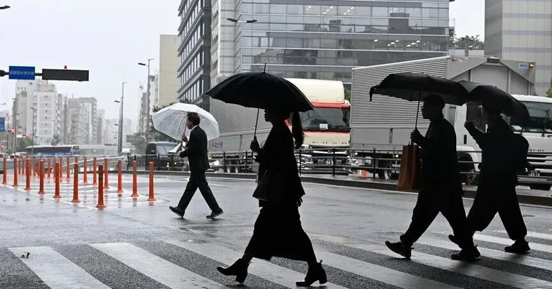 Yaponiyada Çampi tayfunu səbəbindən güclü yağış və külək xəbərdarlıqları verilib