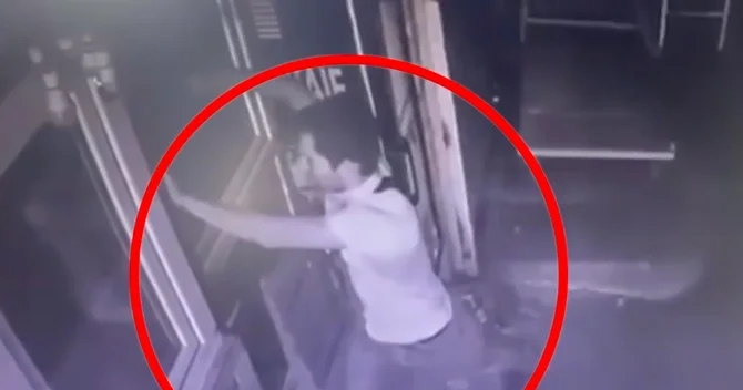 Gecə restorana girib oğurluq etdi ANBAAN VİDEO