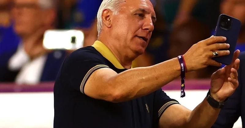 “Barselona”nın əfsanəsi Azərbaycandakı dünya çempionatından danışdı