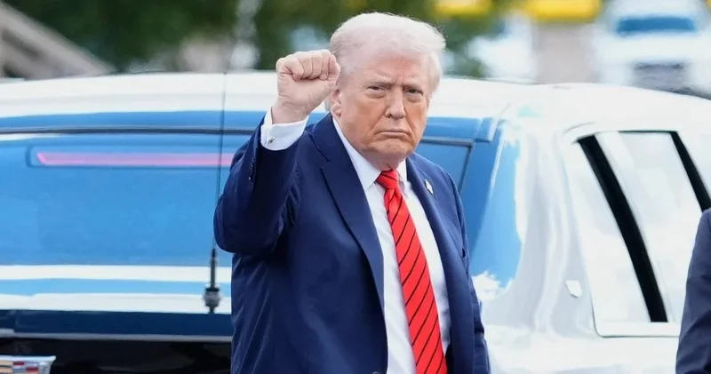 Трамп вновь заговорил о третьем президентском сроке