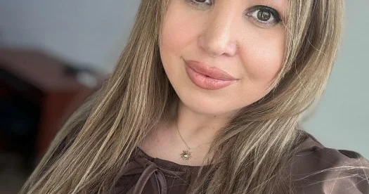 Yolların daşını gözümə sərib Şəlalə Camaldan poetik nümunələr