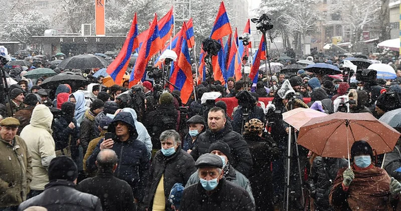 Sülh və delimitasiya üzrə konkret addımlar gözləyirik Arzu Nağıyev
