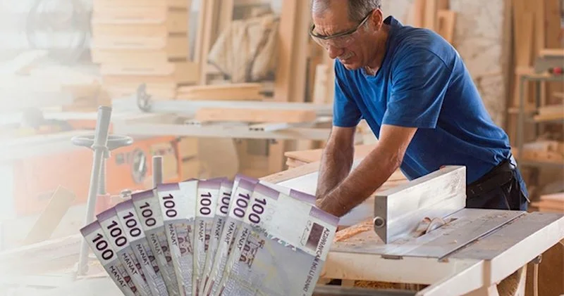 5 min manat maaş alanlar da var, 500 manat alanlar da...
