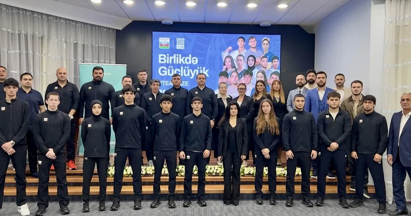 Yeniyetmələrin Yay Olimpiya Oyunlarında iştirak edəcək Azərbaycan komandası ilə görüş keçirilib FOTO