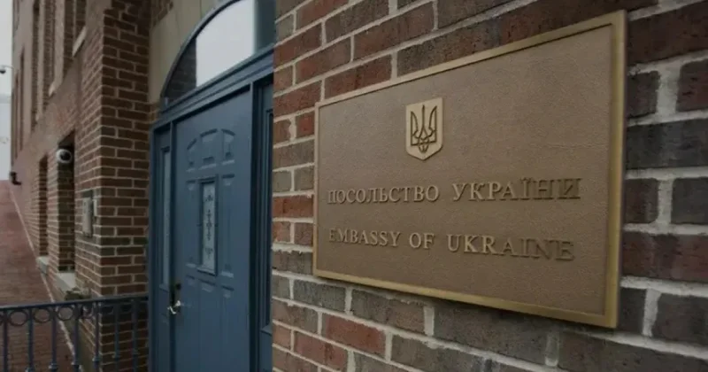Подозрительный предмет нашли у посольства Украины в Вашингтоне: сотрудники эвакуированы