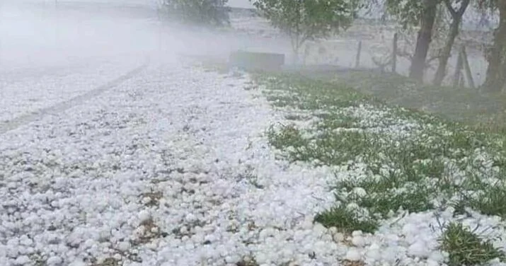 Gədəbəyə dolu düşüb, Şahdağda isə qar yağıb FAKTİKİ HAVA